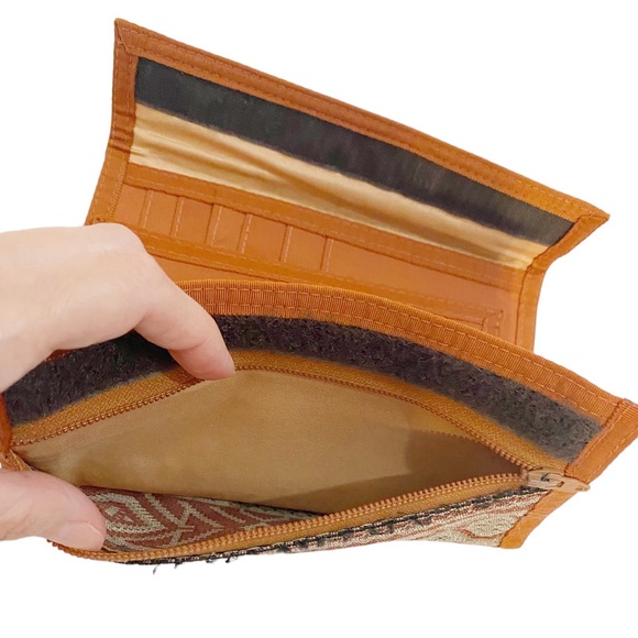 Rolfs Vintage Brown Orange Gray Aztec Design Bifold Hook & Loop Wallet, Unisex - Picture 6 of 15